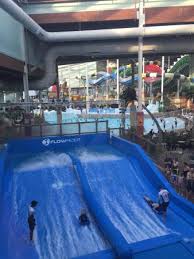 Camelback lodge & indoor waterpark, tannersville. Over All View Of The Indoor Water Park Picture Of Camelback Lodge And Indoor Waterpark Tannersville Tripadvisor