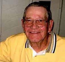 Clyde M. Burks, 85, dies