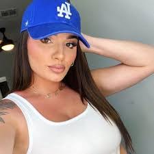 Casey Dewitt's Instagram, Twitter & Facebook