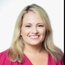 Tina Anderson, Agent