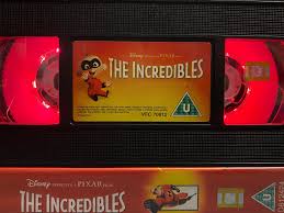 The Incredibles VHS Videotape light w original box - Pixar - Disney