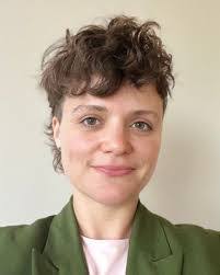 Mandy Kraft's Instagram, Twitter & Facebook