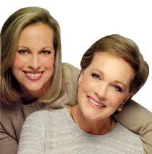 Amazon.com: Waiting in the Wings: 9780316283083: Andrews, Julie, Hamilton,  Emma Walton, Keller, EG: Books