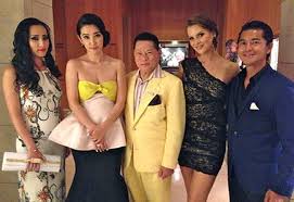 Được biết, ngọc trinh và tỷ phú hoàng kiều từng công khai chuyện tình cảm vào năm 2016. Ly BÄƒng BÄƒng Co Quan Há»‡ Ä'áº·c Biá»‡t Vá»›i Tá»· Phu Hoang Kiá»u Giá» Ra Sao