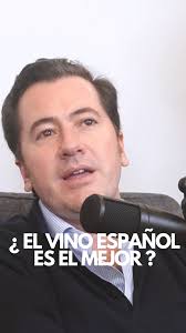 Alberto Deluna's Instagram, Twitter & Facebook