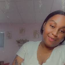 Posts with replies by Malika Moore (@MaLikeHerMoore)