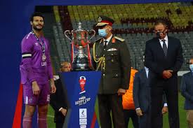 تسعد مصر خلال الايام المقبلة لانطلاق فعاليات كأس الامم الافريقية 2019 ,التي ينظمها اتحاد كرة القدم الأفريقية وستستضيف مصر البطولة خلال الفترة من 21 يونيو إلى 19 يوليو 2019 بدلا من دولة الكاميرون لثلاث اسباب السبب الاول التأخير في تسليم البنية. Ù„Ø­Ø¸Ø© ØªØ³Ù„Ù… Ù…Ø­Ù…Ø¯ Ø§Ù„Ø´Ù†Ø§ÙˆÙ‰ Ø­Ø§Ø±Ø³ Ø§Ù„Ø£Ù‡Ù„ÙŠ ÙƒØ£Ø³ Ù…ØµØ± ØµÙˆØ± Ù‚Ù†Ø§Ø© ØµØ¯Ù‰ Ø§Ù„Ø¨Ù„Ø¯