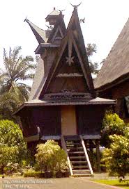 Rumah adat mandailing ditempati oleh suku mandailing yang tinggal berbatasan dengan wilayah provinsi riau. Rumah Adat Pakpak Jpg 586 859 ë°°ê²½ íŒíƒ€ì§€