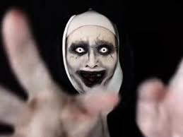 Dia seperti melayang, mendekat ke arahku. 10 Penampakan Hantu Paling Menghebohkan Di Dunia Global Liputan6 Com