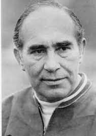 Kamini Stedilniki In Krusne Peci Kozelj Toplota S Tradicijo England Football Manager England Football Alf Ramsey