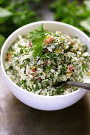 J Avais Poste Cette Recette Sur Mon Blog Il Y A De Ca Environ Un An Mais Bon Vu Toutes Les Fetes Qui Viennent De Taboule De Chou Fleur Chou Fleur