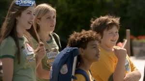 Camp rock focalizează pe povestea unei adolescente foarte talentate, mitchie torres, dornică să devină cântăreaţă pop. Blestemul Din TabÄƒra Dublat In Limba RomanÄƒ Youtube