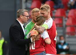 Ban tổ chức trận đan mạch và bỉ đã có những động thái động viên christian eriksen. Eriksen Ä'á»• Gá»¥c Giá»¯a Tráº­n Ä'an Máº¡ch Pháº§n Lan Vnexpress Thá»ƒ Thao