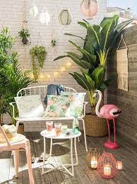 Ci sono diversi modi di arredare uno spazio esterno come un terrazzo o un giardino. 10 Idee Per Arredare Un Terrazzo Da Sogno Ma Economico Design Mag
