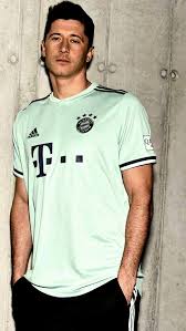 Pin Auf 9lewandowski