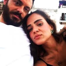 .ve buket aydın estetiksiz hali mp3 indir bilirsiniz.buket aydın can aydoğmuş, buket aydın okan bayülgen, buket aydın ayak, buket aydın arda turan, buket aydın instagram, buket aydın röportaj. Buket Aydin Aski Ugruna Spikerligi Mi Birakti Televizyon Dunyasi Bunu Konusuyordu