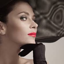 Christina Abrams (@xtinaabrams)