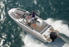 Location Bateau Moteur Cap Camarat 7 5 Br A Saint Gilles Croix De Vie Et Les Sables D Olonne