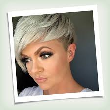 Short pixie haircuts is a hot and popular hairstyle for women.it has plenty of advantages to give us a wonderful look when compared with medium to long hairstyles.most of the pixie haircut are of featured with short layers which can be tapered to fit all kinds of face shapes. Easy Styles For Short Hair Cute Pixie Cuts Color Wow Hair