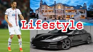May 23, 2021 · everton's opportunity to get back into the match came in the 37th minute after ruben dias conceded a penalty for a foul on richarlison, but gylfi sigurdsson's spot kick was saved by city. Gylfi Sigurdsson Sigurdsson Skills Goals Fifi 18 Gylf Flickr