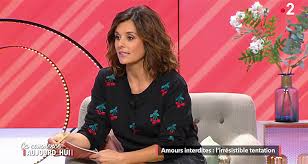 Aujourd'hui ils commencent leur travail à neuf heures et hier ils ont commencé leur travail à neuf heures et demie. Ca Commence Aujourd Hui Ce Qui Va Changer Pour Faustine Bollaert Sur France 2 A La Rentree Toutelatele