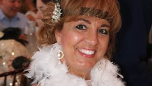 A roaring good time at '20s-themed gala