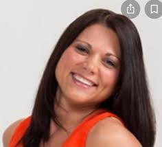 Lorraine Pellegrino's Instagram, Twitter & Facebook