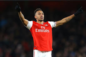 Cristiano ronaldo, neymar face off in boxing ring arsenal's best chance in the half came through aubameyang who tested dubravka with a decent volleyed shot as the two sides headed into the break. Pierre Emerick Aubameyang Reveals Mikel Arteta S Half Time Message To Inspire Arsenal S 4 0 Win Football London