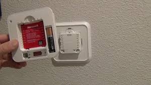 When your thermostat warns of low battery or if it is not cooling properly then it is time to change the battery. Replace Home Thermostat Battery Honeywell T4 Pro Programmable Youtube