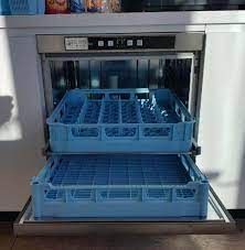 We provide design, estimation, manufacture and installation of cooking equipment, restaurant supply, cool rooms, commercial fridges, commercial freezers, deep fryer, freezer rooms and custom stainless steel benches. Why Are Commercial Dishwashers Important For Your Restaurants
