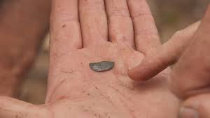 500-YEAR-OLD Bronze Coin Discovered On Lot 5 | Facebook