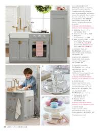 Each portfolio contains 30 to 40 images and you will always know exactly how many images you are buying before you have to pay for them. Chelsea All In 1 Kitchen Gray Ups