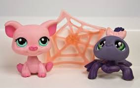 Littlest Pet Shop Purple Spider Realistic Eyes 329 Web Pink Pig 330 Lps Littlest Pet Shop Pet Shop Little Pet Shop
