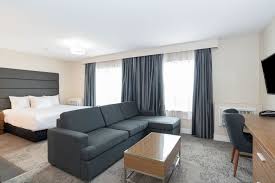Room 202 Detail