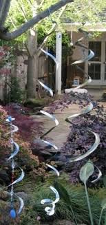 Metal garden art can be whimsical, playful or or even formal. Pin On Craft Ideas