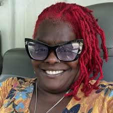 Pamela Burson's Instagram, Twitter & Facebook