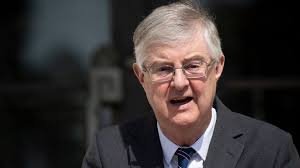 Betsi Cadwaladr: 'Unhelpful' comments about health board