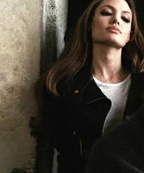 핫게간 브래드피트(58세) 장발 스타일링.jpgif 1. Pin By Insuksim On Angelina Jolie Angelina Jolie Angelina Joile Angelina