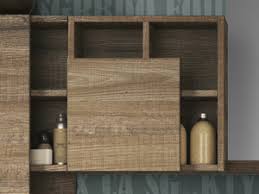 Mobili sottolavabo, mobili regolabili, piani antigraffio, specchi, mensole aperte, cassettiere di grande capacità o accessori a disposizione modulare sono alcune delle proposte per il bagno. Pensili Bagno Prezzi E Offerte