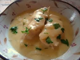 Se vor da prin sare si piper bucatile de pui si se vor praji in 21.10.2015 · pui cu smantana: Pui Cu Smantana Moldovenesc