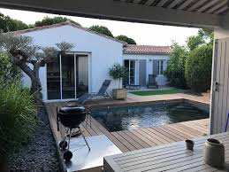 You are zoomed out too far to see location pins. Location Ile De Re Maison Avec Piscine Chauffee Pour 8 10 Personnes Maison Ile De Re Maison Maison Traditionnelle