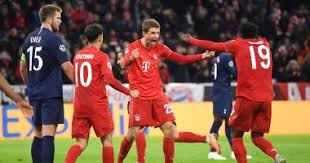 Bayern münchen)، هو نادي رياضي ألماني يقع مقره في مدينة ميونيخ بولاية بافاريا، وقد اشتهر النادي عبر تاريخه بفريقه لكرة القدم الذي يعتبر أقوى. Ù…Ø´Ø§Ù‡Ø¯Ø© Ù…Ø¨Ø§Ø±Ø§Ø© Ø¨Ø§ÙŠØ±Ù† Ù…ÙŠÙˆÙ†Ø® ÙˆÙØ±Ø§ÙŠØ¨ÙˆØ±Ø¬ Ø¨Ø« Ù…Ø¨Ø§Ø´Ø± Ø§Ù„ÙŠÙˆÙ… ÙÙ‰ Ø§Ù„Ø¯ÙˆØ±Ù‰ Ø§Ù„Ø£Ù„Ù…Ø§Ù†Ù‰ Ø¹Ø¨Ø± Ø³ÙˆØ¨Ø± ÙƒÙˆØ±Ø© Ø§Ù„ÙŠÙˆÙ… Ø§Ù„Ø³Ø§Ø¨Ø¹