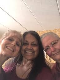 Diane Plaisance's Instagram, Twitter & Facebook