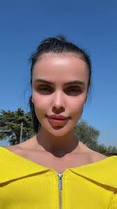 Valerie Arnett's Instagram, Twitter & Facebook