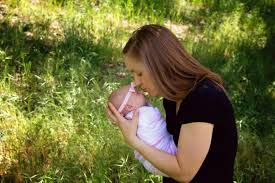 1.4 the perfect sleigh ride. 5 Easy Tips For Photographing Babies Outdoors