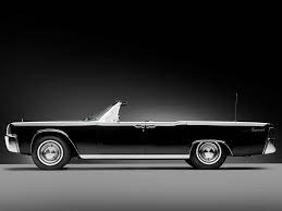 Don't miss what's happening in your neighborhood. 1962 Lincoln Continental Convertible Classic Luxury G Wallpaper 2048x1536 114422 Wallpaperup