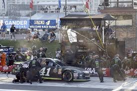 32 questions and answers about 'nascar rules' in our 'nascar' category. Nascar Outlaws Key Driver Adjustable Track Bar For 2019 Cup Season