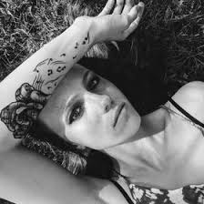 Ashton Decker (6loveisalive)