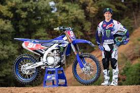 Jeremyseewer91 Was Amped To Cake His Monster Energy Yamaha Factory Mxgp Yz450f In Mud Today But He Is Going To Have To Wait As Yamaha Racing Motocross Yamaha