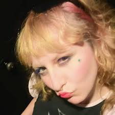 Wanna rock out? 😈 , 📸: @fatherxdrew & @jennahouchin 💋❤️‍🔥